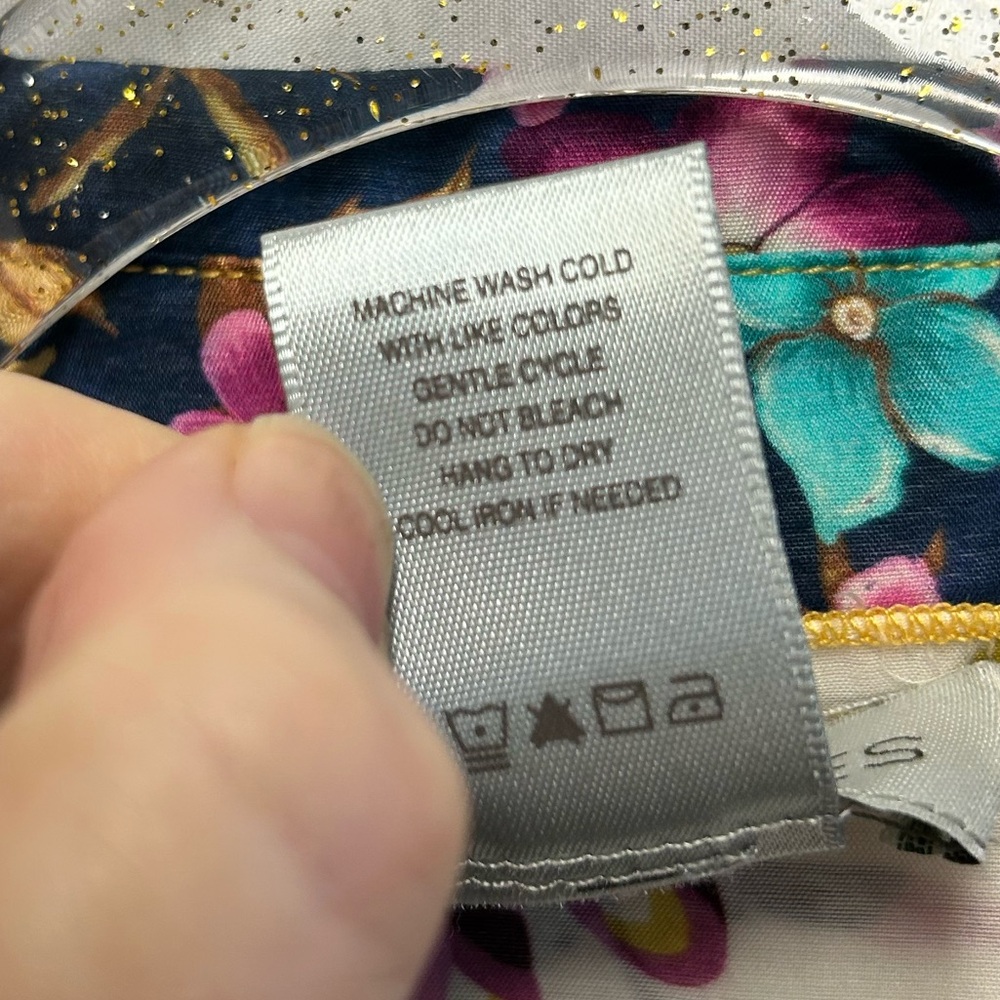 Multiples Women’s 2X Floral Patchwork Button Fron… - image 4